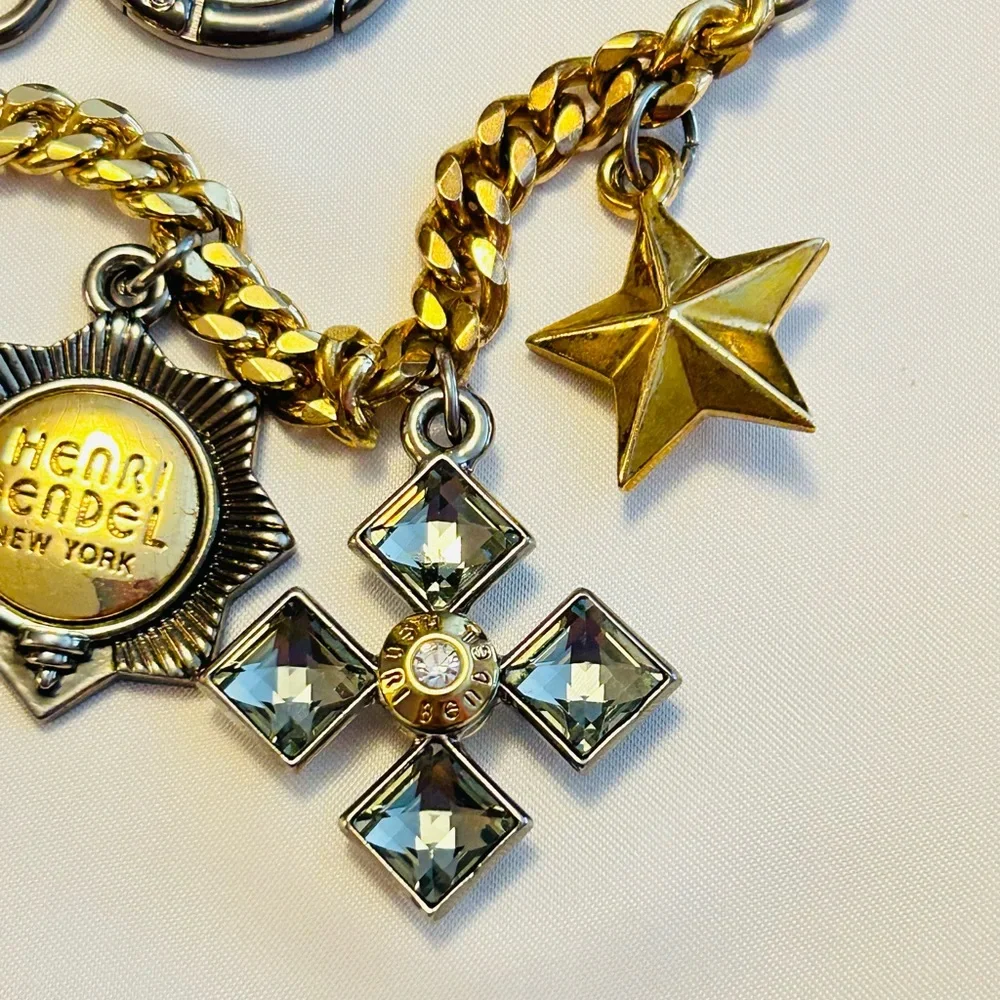 🔥NWOT🔥 Henri Bendel Military Charm Swag Bag Charm/ Keychain/ Bracelet - Picture 11 of 12